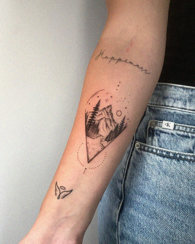 10 Most Spectacular Mountain Tattoo Ideas for the Free-Spirited Adventurer