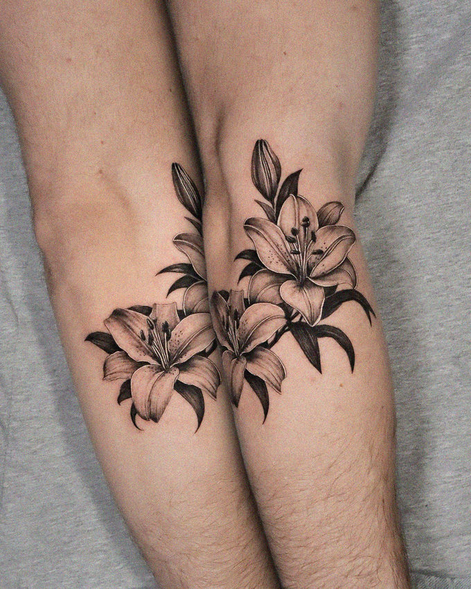 Mirrored Lily Tattoo in Monochrome