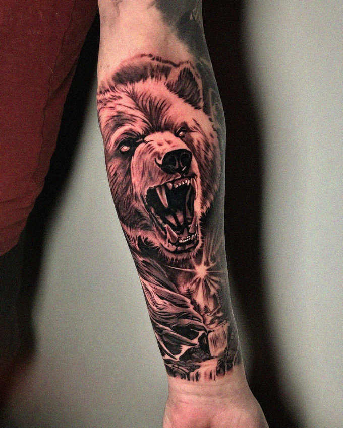 Roaring Bear Tattoo Emblazoned on Forearm
