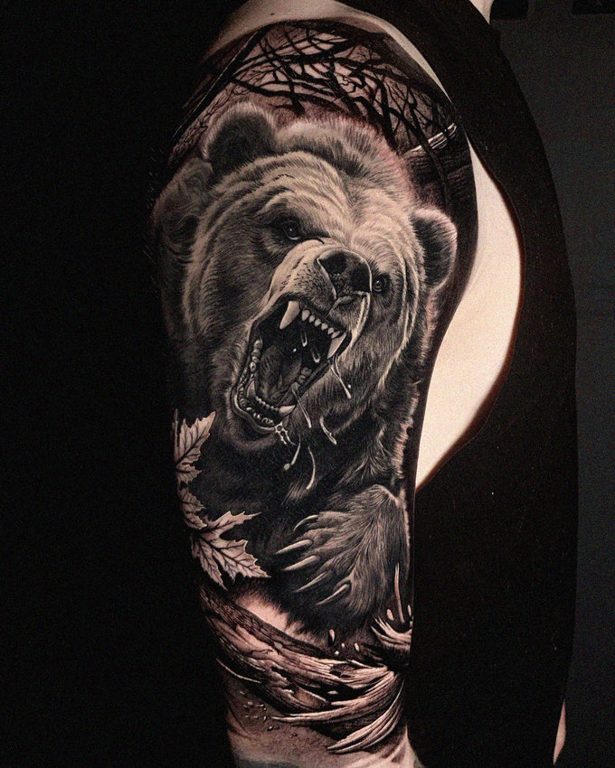 Intricate Roaring Bear Tattoo Illumination